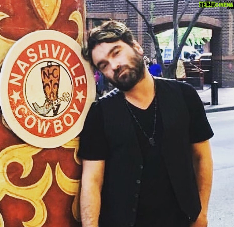 Johnny Galecki Instagram - My heart goes out to those business owners and employees in the DT #Nashville area who were already struggling. A strong salute to the first responders who no doubt saved many lives. Much love, #tennessee We are strong. We will bounce back. ❤️❤️❤️