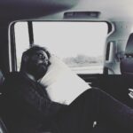 Johnny Galecki Instagram - Chicago bound. #gettinggoodatnaps 📸: @alainamariemeyer