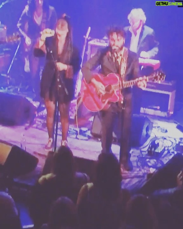Johnny Galecki Instagram - Thank you for the vids! “A Little Bit Trouble.” #juanandethel @brothersosborne @callmenome @daplemusic And thanks, as always, to Mr. @randyhouser