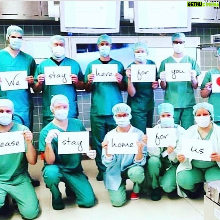 Johnny Galecki Instagram - We are all in this together. Truly. Special prayers for the truckers, delivery folk, grocery store workers, etc. that are currently allowing us all some semblance of normalcy. ❤️❤️❤️