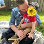 Johnny Galecki Instagram - “Dads are most ordinary men turned by love into heroes, adventurers, story-tellers, and singers of song.” - Pamela Brown. Happy Day, Poppas.