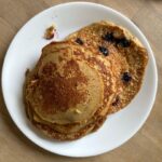 Johnny Knoxville Instagram - So my girlfriend Emily and I had a pancake making competition this morning. Who did it better? Pic 1 or Pic 2? And which one do you think I made? 1 or 2? Chef Knoxville👨🏻‍🍳