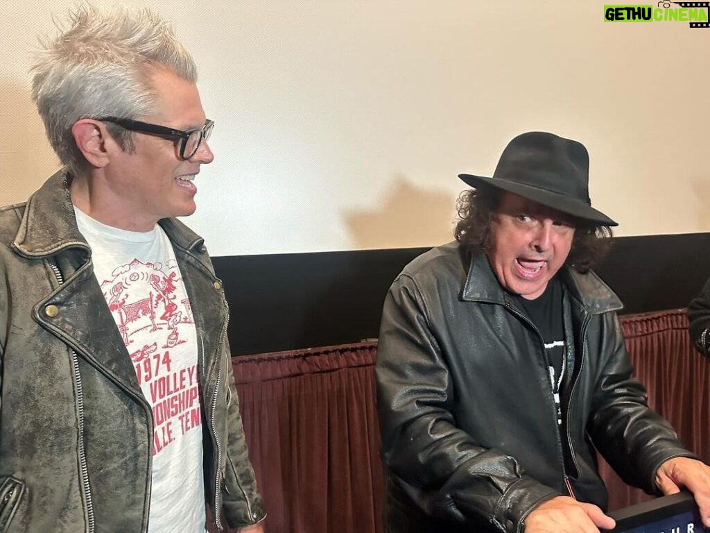 Johnny Knoxville Instagram - Attended the 20th anniversary of the greatest comedy of all time #windycityheat in Westwood last night. Ran into my old friend @perrycaravello and he insisted I try on his hat. Anyway if you haven’t seen Windy City Heat do yourself a favor and check it out. It’s mind blowing.