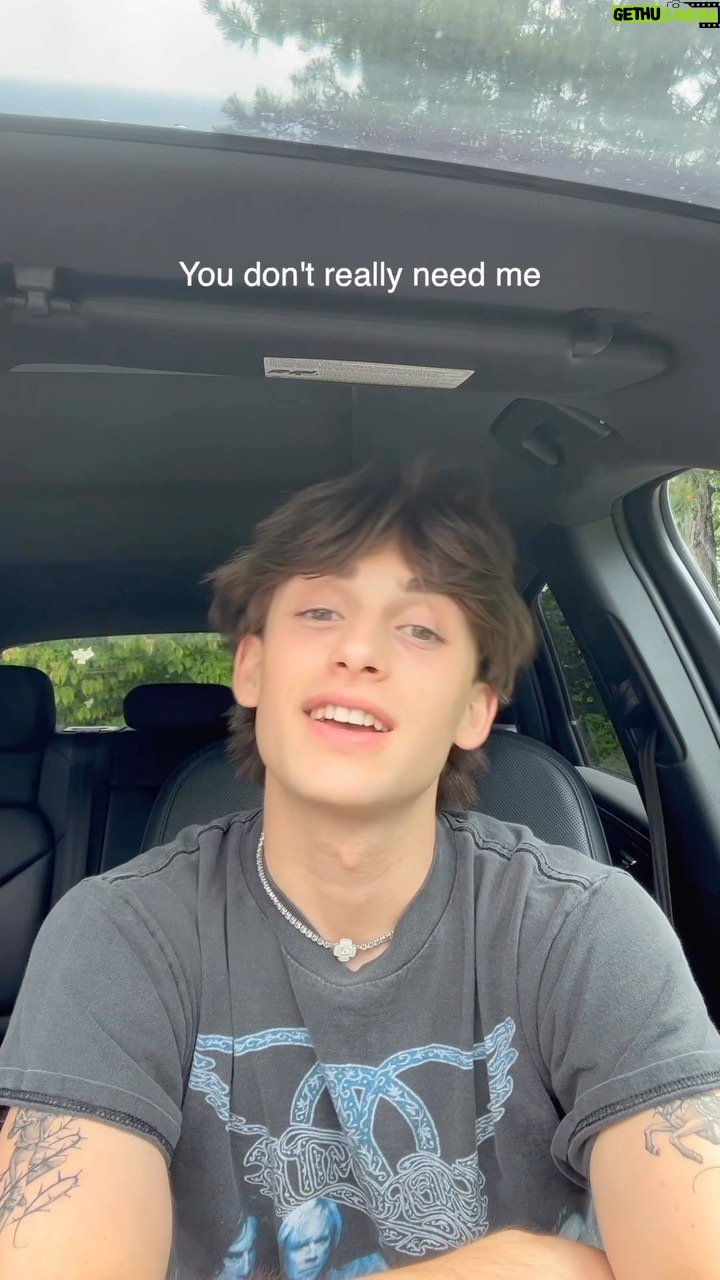 Johnny Orlando Instagram - Boyfriend coming soon