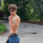 Johnny Orlando Instagram - I guess summer’s over