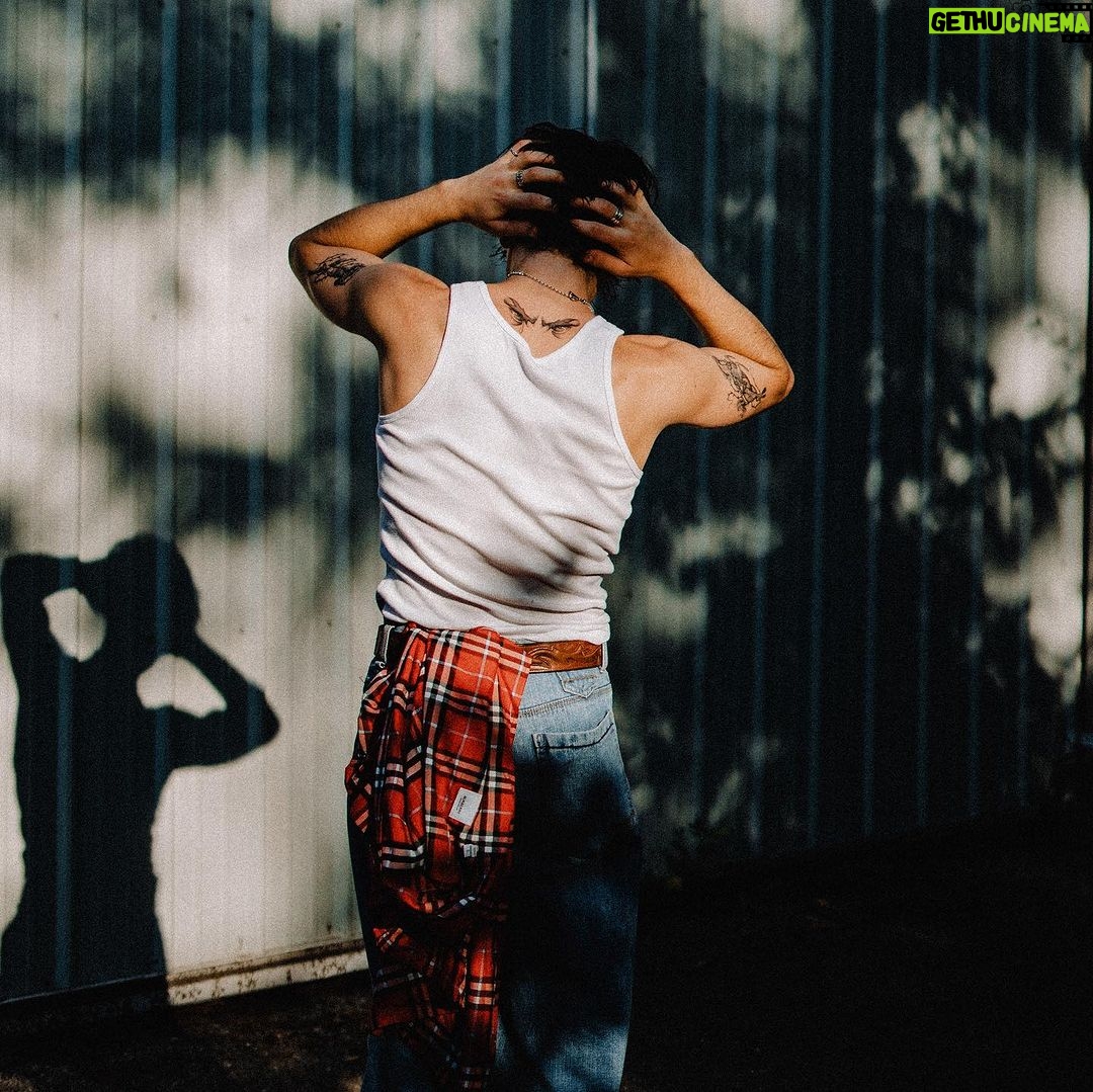 Johnny Orlando Instagram - Welcome to The Ride: Part 1 <3 July and Boyfriend out right now ðŸŽ