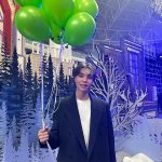 Johnny Suh Instagram - merry christmas 💚