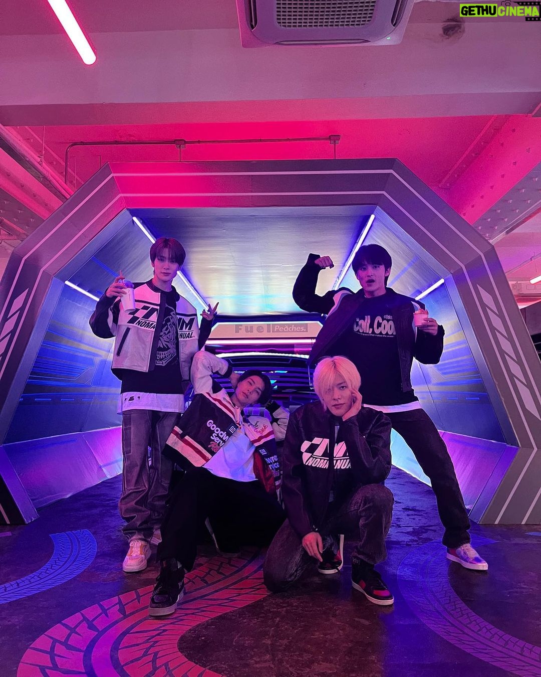 Johnny Suh Instagram - @_jeongjaehyun @onyourm__ark @yuu_taa_1026 #피치스 #피치스도원 #NCT127 #NCT127_질주