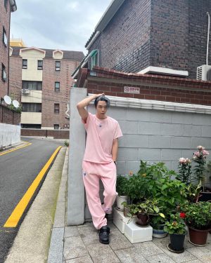 Johnny Suh Instagram - nct127.shop 💖 #capsulebyNCT127 @capsulebynct127