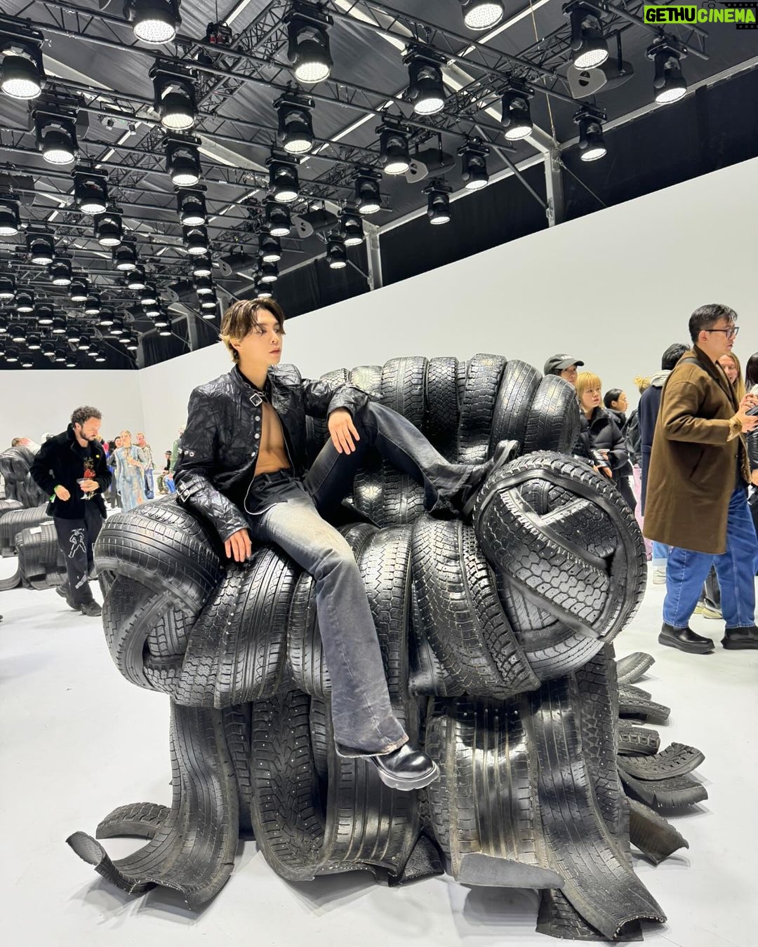 Johnny Suh Instagram - big black chair @acnestudios