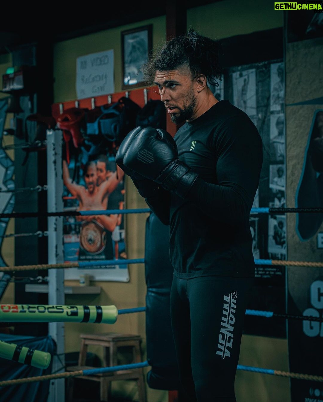 Johnny Walker Instagram - Back on it 🥊 @ufc @celtic_warrior_gym_ @sbgireland @paradigmsports @platincasino.br @monsterenergy @coach_kavanagh @abspowerlifting @motionmasters #ufc #sbg #sbgireland #ufc #mma #bjj #fight #fighter #Irish #ufcireland #mmafighter #newyork #octagon #johnnywalker #johnnywalkerufc #mixedmartialarts Celtic Warriors Boxing Gym