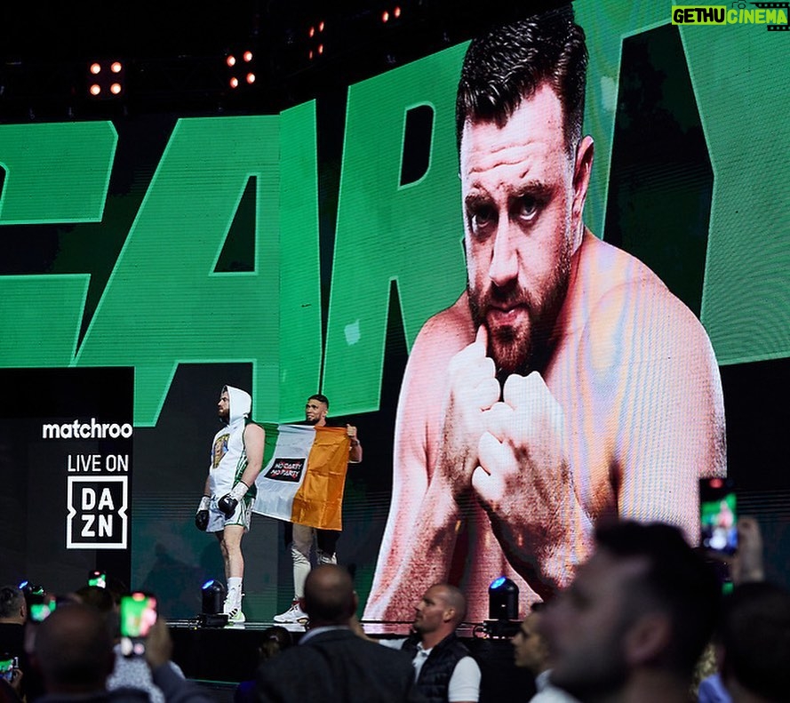 Johnny Walker Instagram - A friendship forged in violence🩸 Fight day is here. It’s go time for my Brazilian brother @johnnywalker 🇧🇷⚔️🇮🇪 Las Vegas, Nevada