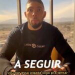 Johnny Walker Instagram - Parte 2 veio aí. Quem mais ainda não superou essa joelhada? 🫠 O desempate tem hora marcada e você ja sabe quem vai vencer. Corre no site do @platincasino.br e faça suas apostas 👊🏽”