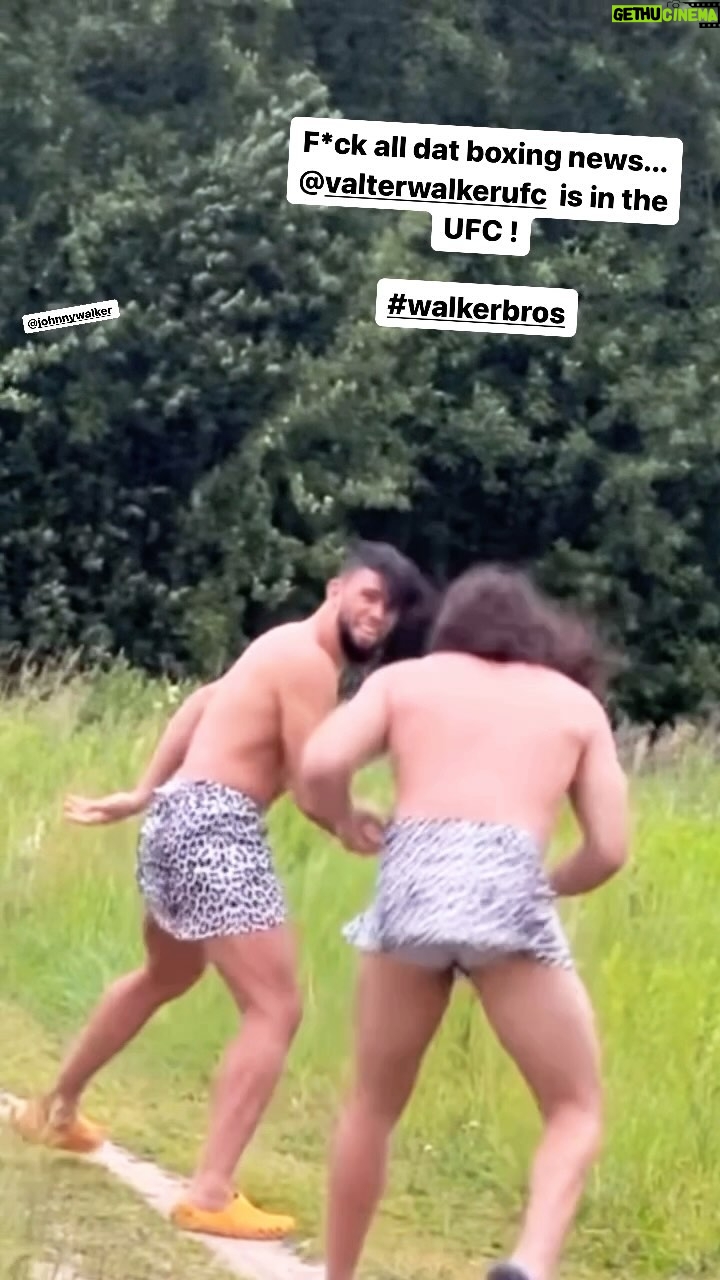 Johnny Walker Instagram - If it's not the #walkerbros, I don't want wanna hear about it today π€π€ . . , , , , , #mma #mmabreez #mmafighter #mmanews #mmatraining #ufc #ufc298 #leonedwards #colbycovington #mmatraining #mmamemes #kickboxing #karate #boxing #boxer #wrestling #boxingnews #ufcbrazil #fightweek #lasvegas #bjj #jiujitsu #koed #wow #brazil #tonyferguson #ufcbrasil #johnnywalker Brazil