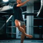 Johnny Walker Instagram - Surrounded by the best people as I sharpen my skills Cercado pelas melhores pessoas enquanto aprimoro minhas habilidades @ufc @monsterenergy @paradigmsports @platincasino.br @sbgireland @coach_kavanagh @motion.masters UFC Performance Institute