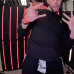 Johnny Walker Instagram - We celebrate the win 🥇 tonight of @rafaelxavier_mma in the @oktagonmma and the next one it will be me @johnnywalker in the @ufc January 13 in the desert 🏜️ of Nevada