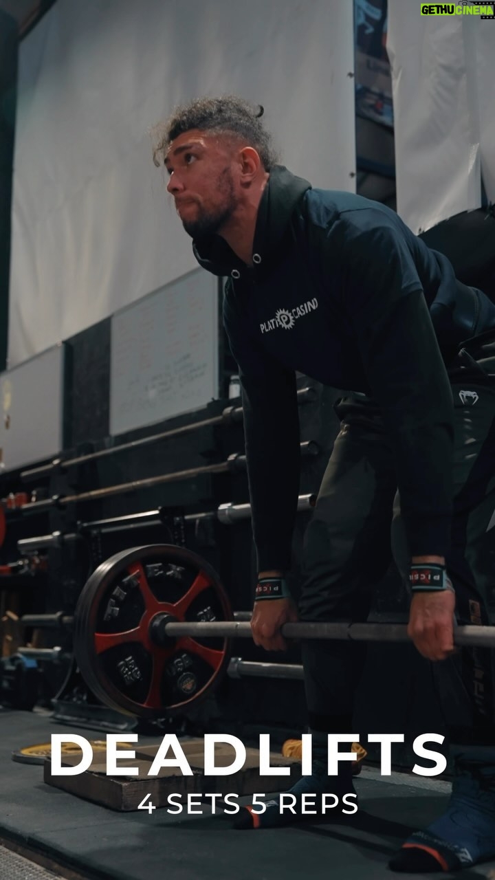Johnny Walker Instagram - Subscribe to access my training videos of Strength and Conditioning for MMA and more ! Don’t miss it 😱