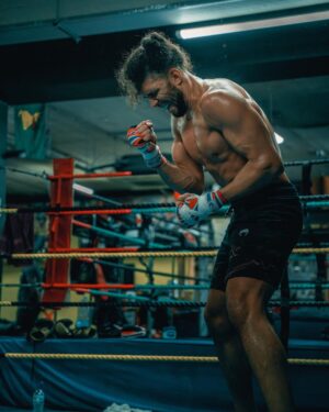 Johnny Walker Instagram - The warrior known as Johnny Walker 😤

O guerreiro conhecido como Johnny Walker 😤

Athlete - @johnnywalker 

@ufc @abspowerlifting @monsterenergy @celtic_warrior_gym_ @sbgireland 

#ufc #sbg #sbgireland #ufc #mma #bjj #fight #fighter #Irish #ufcireland #mmafighter #newyork #octagon #johnnywalker #johnnywalkerufc #mixedmartialarts