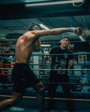 Johnny Walker Instagram - The warrior known as Johnny Walker 😤

O guerreiro conhecido como Johnny Walker 😤

Athlete - @johnnywalker 

@ufc @abspowerlifting @monsterenergy @celtic_warrior_gym_ @sbgireland 

#ufc #sbg #sbgireland #ufc #mma #bjj #fight #fighter #Irish #ufcireland #mmafighter #newyork #octagon #johnnywalker #johnnywalkerufc #mixedmartialarts