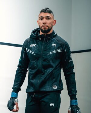 Johnny Walker Instagram - I was born for this. Nothing will stop me from achieving my destiny 😤

@ufc @celtic_warrior_gym_ @sbgireland @paradigmsports @platincasino.br @monsterenergy @coach_kavanagh @abspowerlifting @motionmasters 

#ufc #sbg #sbgireland #ufc #mma #bjj #fight #fighter #Irish #ufcireland #mmafighter #newyork #octagon #johnnywalker #johnnywalkerufc #mixedmartialarts