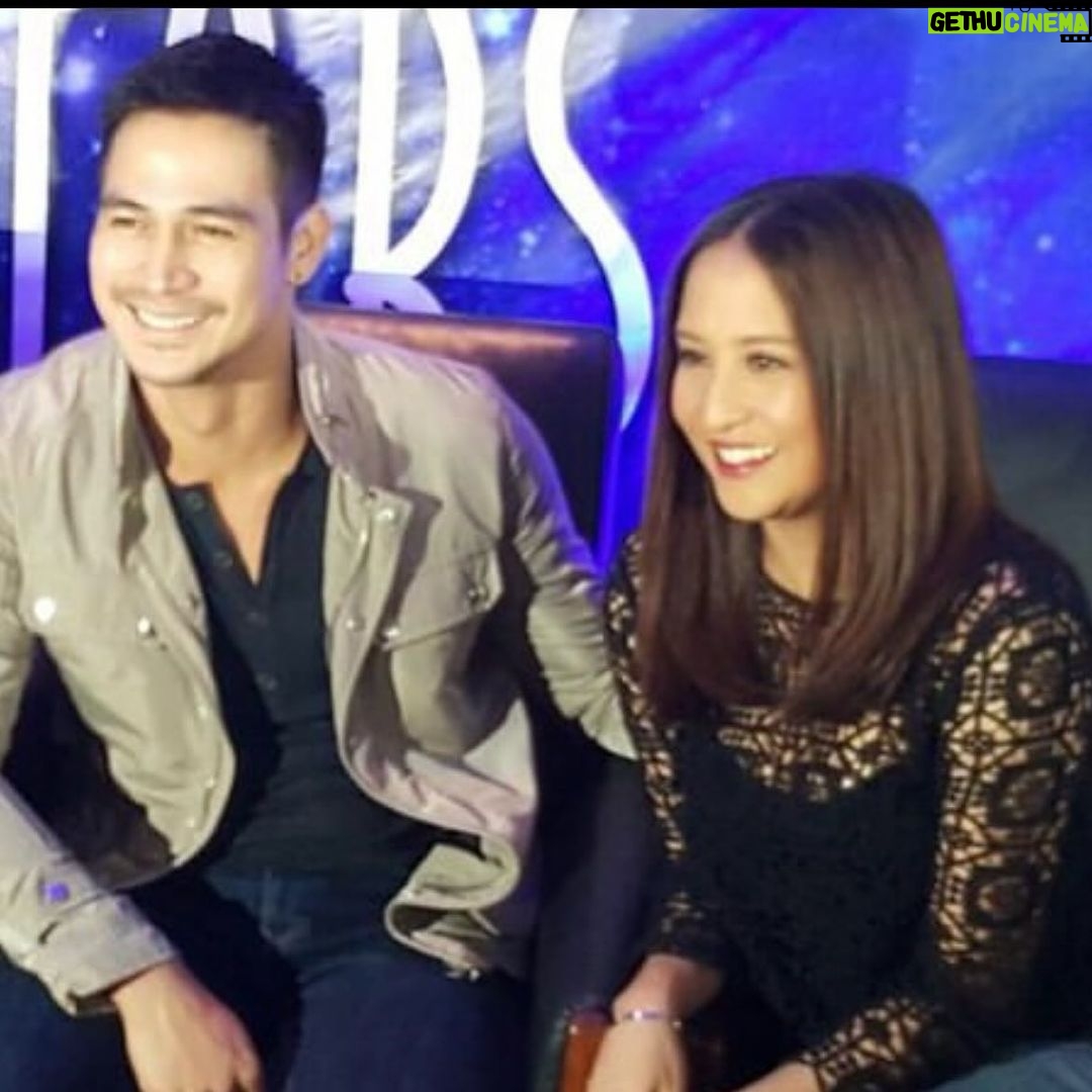 Jolina Magdangal Instagram - Tito P!!!!!! Happy happy happy birthday!!!! Habol ako sa pagbati.ππππ₯³π Ang nga picture na ito ay yung hindi natuloy na teleserye namin nung 2015. Papa P, always know that everytime i see you at nakakapagkulitan tayo, nahahappy ako kasi di ka parin nagbabago mula nung makilala kita noong taon naβ¦ β¦ ay sabi mo nga pala wag na sabihin yung matagal nang year.π Ps, yung pinaka huling picture, hindi naman ako kilig dun.. sus! Walang walang bahid ng kilig.π