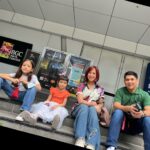 Jolina Magdangal Instagram – Sinorpresa namin ang mga bata ng pasyal na may kasamang art.🎨🖼️

#PeleSerye #TeleVika