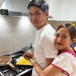 Jolina Magdangal Instagram - About last night.. simple pero punong puno ng pagmamahal at gratitude. 🎄👨‍👩‍👧‍👦🎄 #PeleSerye #TeleVika
