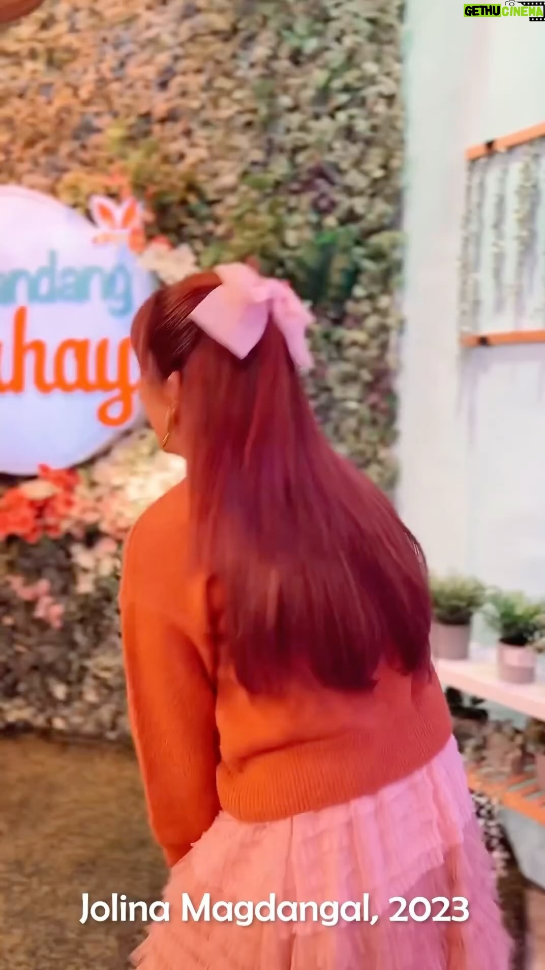 Jolina Magdangal Instagram - Hmmm…. Ano sa tingin nyo?