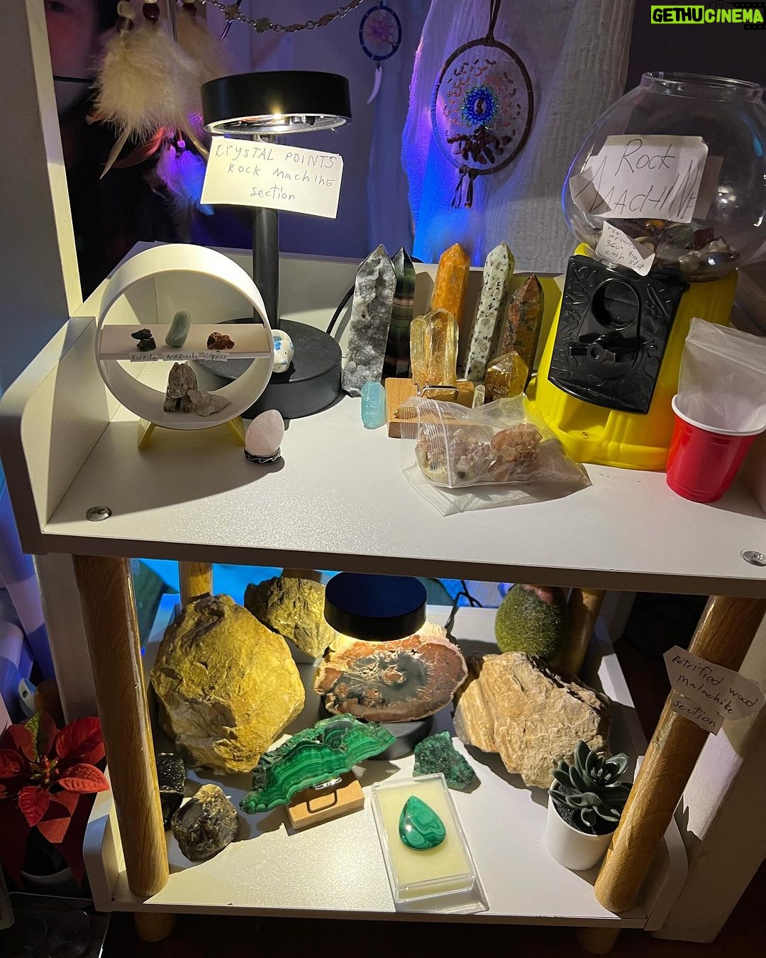 Jolina Magdangal Instagram - Baka may ma-suggest kayo… Itong first 2 pictures ni Pele ay nung nasa Banff downtown kami.. may store dun crystals/gems/stones/rocks. Kulang nalang yata dun na sya matulog at ok daw sa kanya mag work dun!🤣 Natatawa ako pero deep in my heart, naa-amaze ako sa kanya. Ang dami nyang alam tungkol jan. At madami na din syang collection pero marami pa syang naituturo sa amin araw araw. Dahil sobra syang nainspire sa store na napuntahan nya sa Banff, gumawa sya ng sarili nyang store…. sa kwarto namin. GANDA NG STORE NYA!!!!! Eto na.. gusto ko sana dalhin sya sa exhibit or expo or mga stores ng mga ganyan. Or baka may makabasa nito na nangangailangan ng taga organize ng crystals/gems/stones/rocks atbp.. baka pwede nyo ipa experience kay Pele. (Pag nangyari yun, sasabog sa pagkaproud ang nanay heart ko). 1,2,3 Go! Suggest na.👍🏼 #crystals #gems #stones #rocks #geode #inspiration