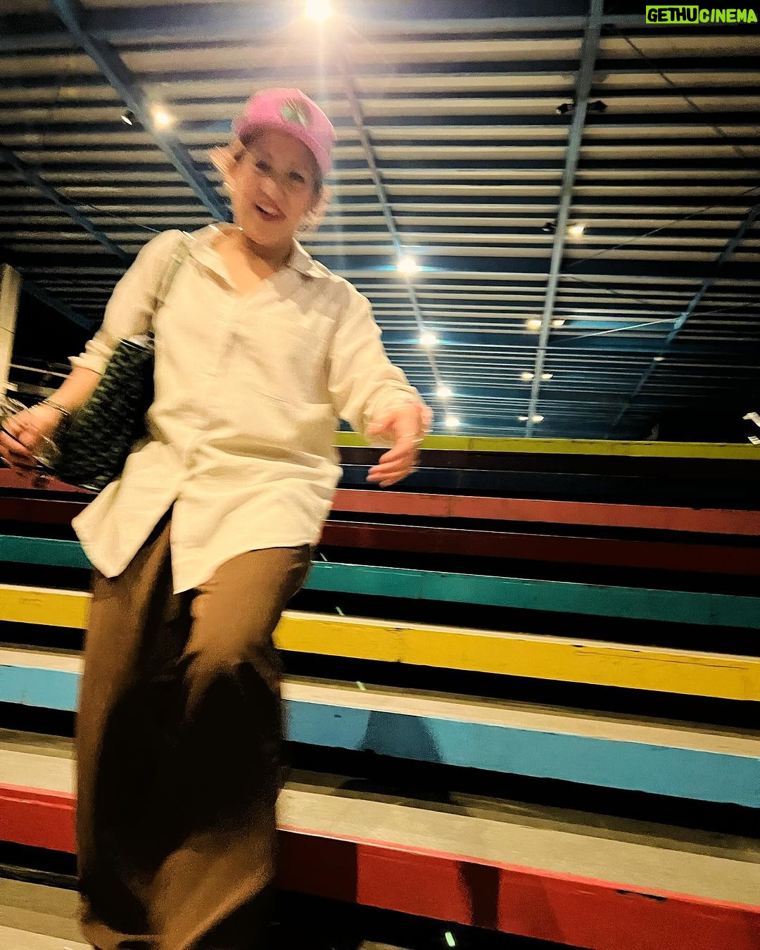 Jolina Magdangal Instagram - Anybody can be happy in the good times… that’s easy. But we have to learn to be happy in the tough times, dont let the enemy steal your JOY. When you have JOY, you are strong. -Joel Osteen 📸: @vikaanayaescueta #inspire #happy #goodvibes #joy #myeverydaymagic