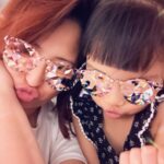 Jolina Magdangal Instagram - Kanina nung nag school kami.. parang bumigat yung pakiramdam ko.. tapos kinuha ni Vika phone ko at sabi nya “mama let’s have fun taking a video and picture” kaya eto gumaan na ang pakiramdam ko, mas nahappy pa ako. Minsan talaga yung mga anak natin ang aakay sa atin sa ano mang paraan na kaya nila. Si Vika nasa akin kasi ako teacher nya.. si Pele nasa taas kay Mark kasi si Papa ang teacher nya. Nag share lang ang nanay… diba hindi halata na mataas BP ko nyan.. 151/105♥️ #TeleVika #homeschool #randomsharing #everydaymagic