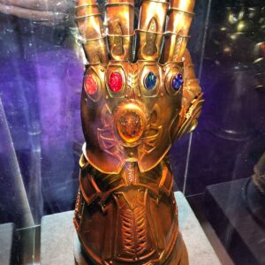 Jon Favreau Instagram - Red carpet #Avengers #infinitywar