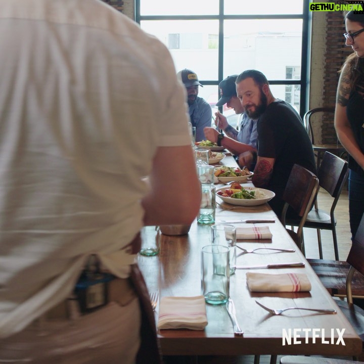 Jon Favreau - 116.6K Likes - #TheChefShow coming June 7th to Netflix @netflixfood @chefroychoi thechefshow.com