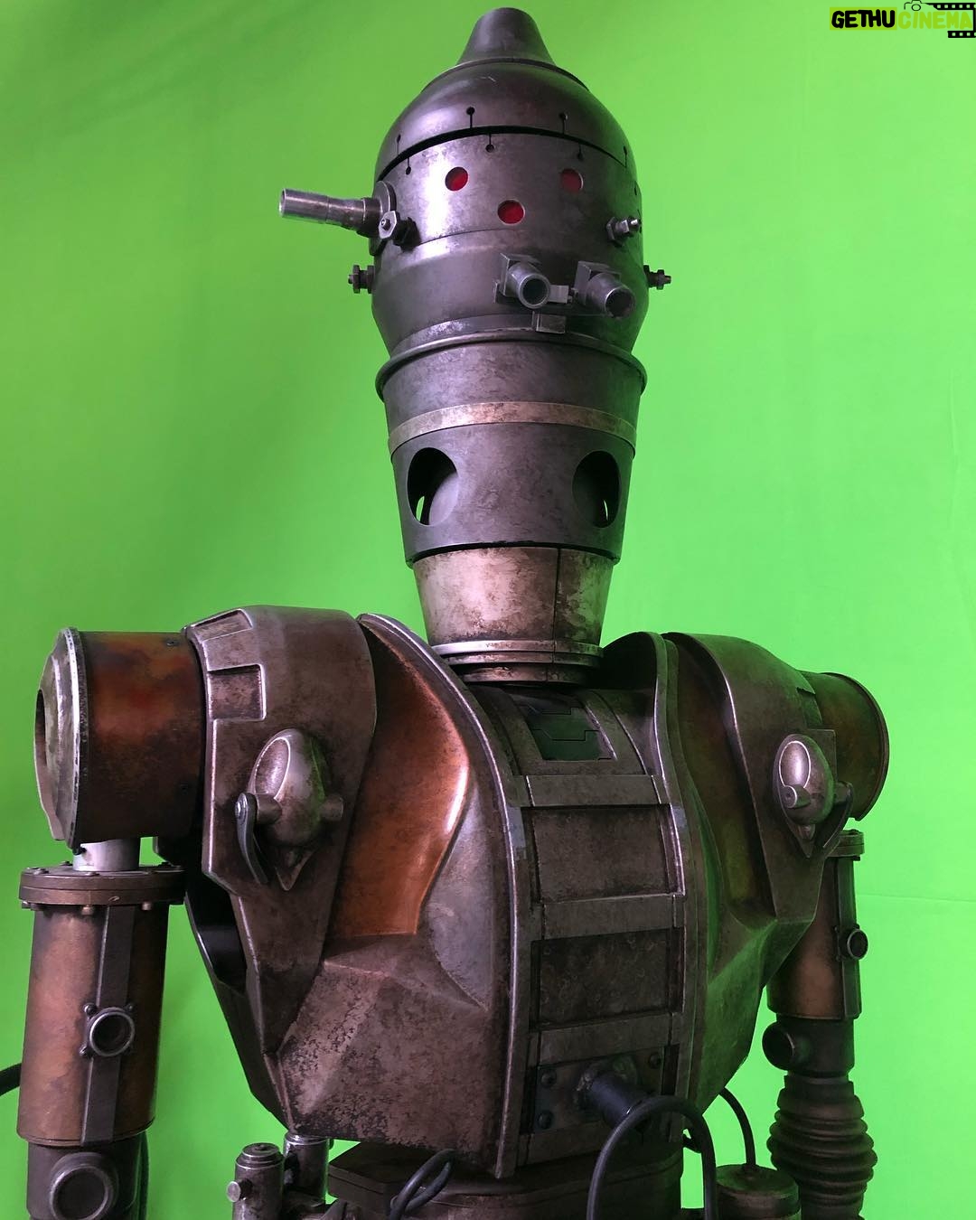 Jon Favreau - 93.6K Likes - Merry Christmas!