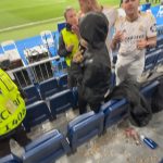 Jon Vlogs Instagram - Rapaz não deixaram nos tira uma foto no camp nou