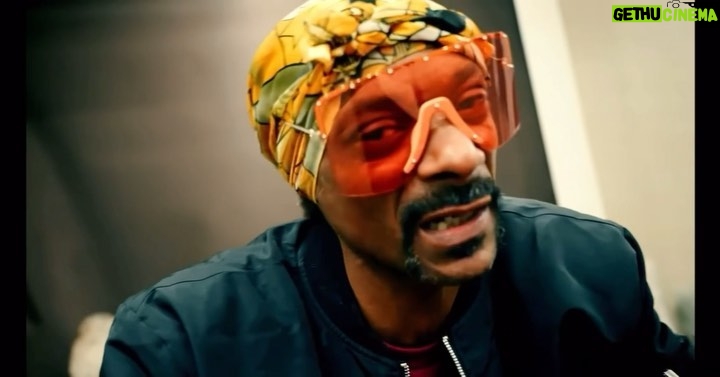 Jon Z - 242.8K Likes - Este tema merece una nominaciΓ³n en los @latingrammys π NADIE NUNCA HABΓA JUNTADO ESTAS 2 LEYENDAS EN UNA CANCIΓN @snoopdogg @wizkhalifa π MI TROFEO SON MIS FANS DE POR VIDA ππ₯°