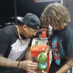 Jon Z Instagram - Feliz cumpleaños a una de mis inspiraciones en la música y en la vida @nengoflowofficial DE SER MI RAPERO FAVORITO A SER MI AMIGO Y HACER MUSICA JUNTOS 🥹ESTOY BENDECIDO 🥲 PRIMERA FOTO ES ANTES DE PEGARME EN LA MÚSICA LAS OTRAS YA USTEDES SABEN! #locohumildeyrealg4life 🤜🏽🤛🏽