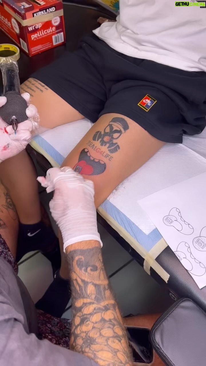 Jon Z Instagram - #ProyectoZ OUT NOW! @f8f_tattoo 😋 #ProyectoZTattoo