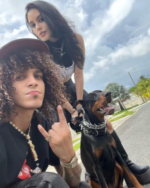 Jon Z Instagram - Feliz cumpleaños 🎈🎉🎂 a mi Diosa DTB porque ya el me bendijo cuando llegaste a mi vida quiero celebrar todos tus cumpleaños hasta que seamos viejitos tienes mi amor y lealtad por 100pre es la primera ves en mi vida que le soy fiel a una sola mujer por mas de un año y seguimos contando 🫣🥰TE AMO @ivettevirginia 😚👸🏻🤜🏽🤛🏽