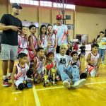 Jon Z Instagram - CAMPEONES 🏆 🥇 EN SU PRIMER TORNEO DE BASKE 🏀 FELICIDADES @jonziel.lemuel VAS A SER GRANDE MÁS QUE PAPÁ! TE AMO CON MI VIDA! 🥲🥲🥲🥲🥲🥲🥲🥲🥲 #LaMalainfluencia de el género 😂😂😂😂😂😂😂😂😂😂😂 Juncos, Puerto Rico