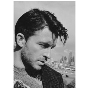 Jonathan Bailey Instagram - 📸 @tom__jamieson for @nytimes 
.
✍️ lovely chat with @charliebcuff
.
Link in bio.