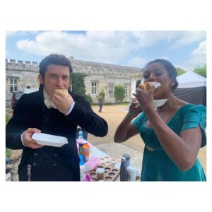 Jonathan Bailey Instagram - A perfect partner in crime. @simoneasshley ♥️ 🐝 
.
.
.
.
.
#bridgerton #kanthony