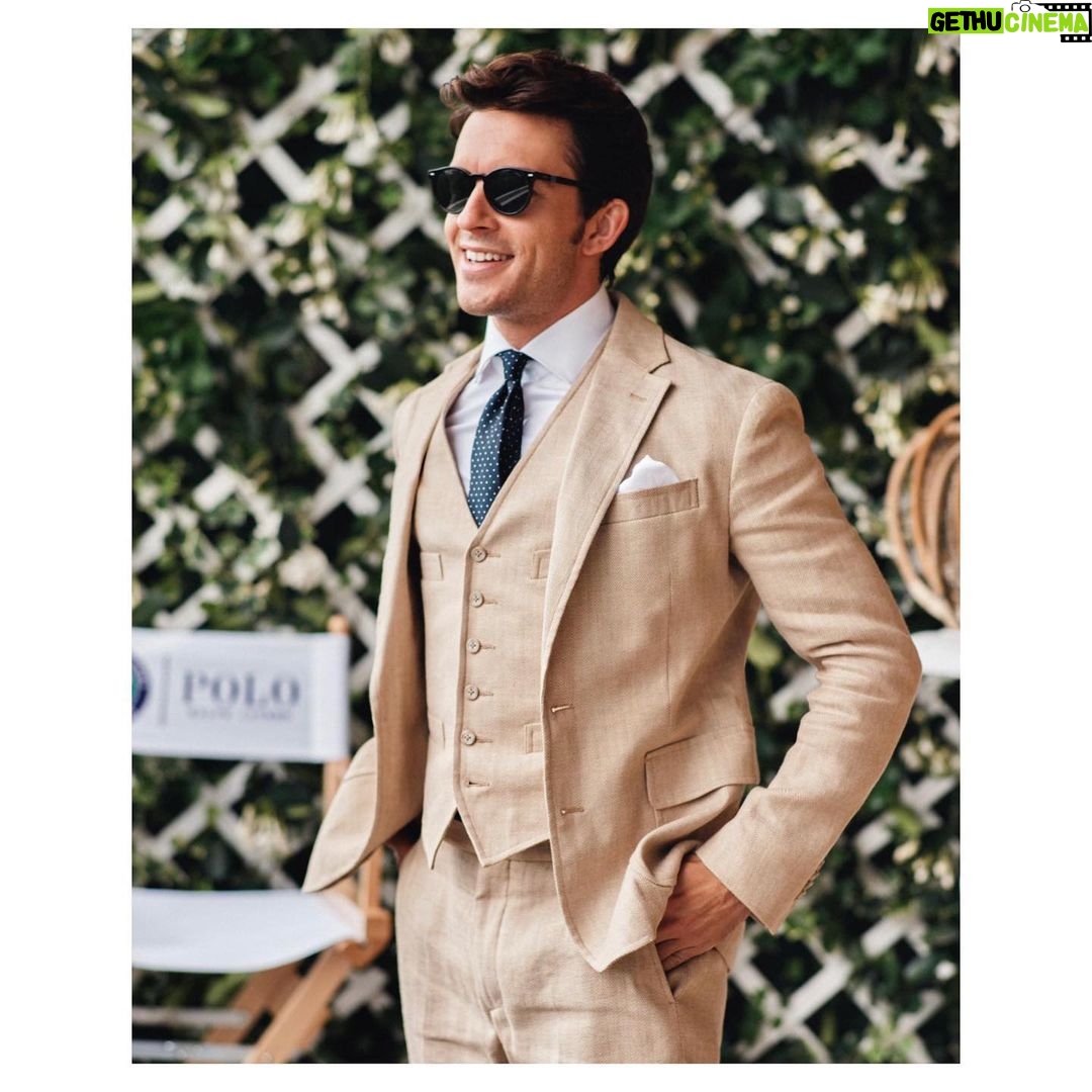 Jonathan Bailey Instagram - Ralph Lauren X Wimbledon Thank you @ralphlauren, @edward_enninful and @britishvogue for an ultimate celebration of my all time favourite sport and tournament. ๐พ ๐ฅ ๐ถ ๐ธ @eddhorder ๐จ๐ปโ๐จ @rbpmstudio @poloralphlauren Claridgeโs