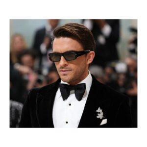 Jonathan Bailey Instagram - @tomford 🐈‍⬛