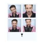 Jonathan Bailey Instagram - Dropped by the AMI photobooth before the metro arrived @amiparis #AmiFW22 ✨ . Stunning collection @alexandremattiussi9 💖 . . . . #advertismentfeature Paris, France