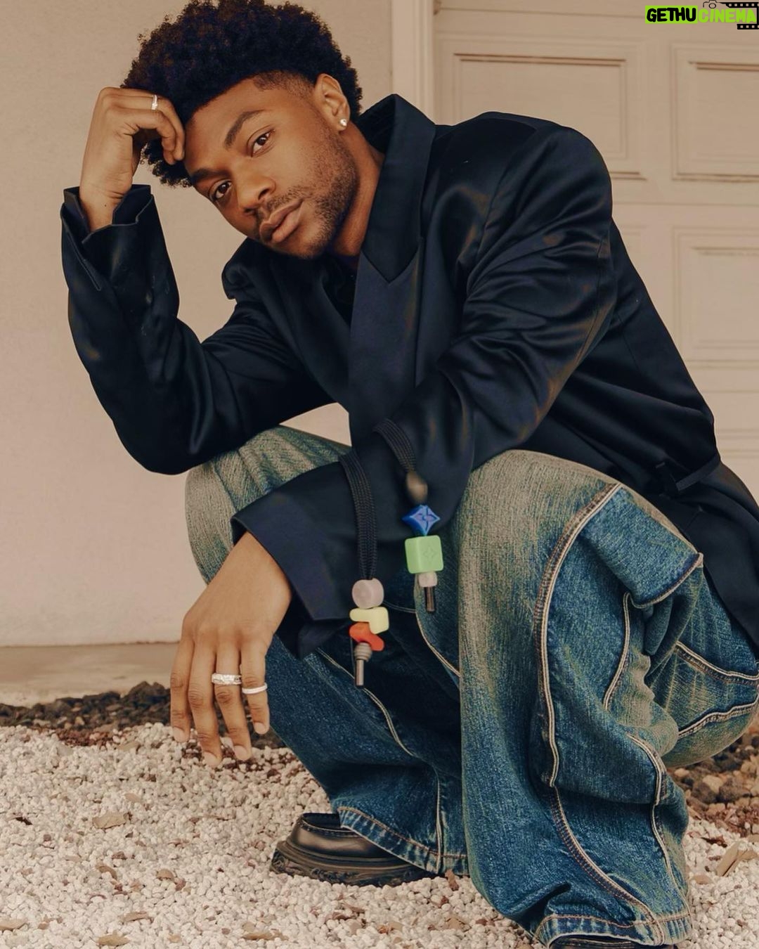 Jonathan Daviss Instagram - Thank you @numero_netherlands for this dope feature. link to the full article here https://www.numeromag.nl/in-conversation-with-jonathan-daviss/ Photographer: Brianna Alysse @brialysse Stylist: Parker Harwood @parkerharwood Groomer: Christine Nelli @nellichristine @kalpana_nyc Photography assistant: Tori White @toriwhyt Editor: Timi Letonja @timiletonja Interview: Jana Letonja @janaletonja