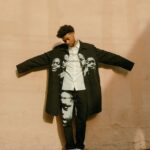 Jonathan Daviss Instagram - Black boy fly 🕊️ 📸: @brialysse Styling: @parkerharwood