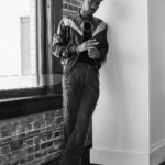 Jonathan Daviss Instagram - Black and White @VULKANmag Photography HIGGSY @higgsy_photography Styling CHRISTINA PACELLI @christinajpacelli Styling Assistant ANGIE LEE @xangielee Grooming DANNI KATZ @dannidoesit using Dior Interview ALEXANDRA BONNET @alexbonnetwrites Location ZEVARRA LOFTS @zevarralofts Production @bellomediagroup x @maisonpriveepr_la x @alexbonnetwrites X @lindsaymaguire
