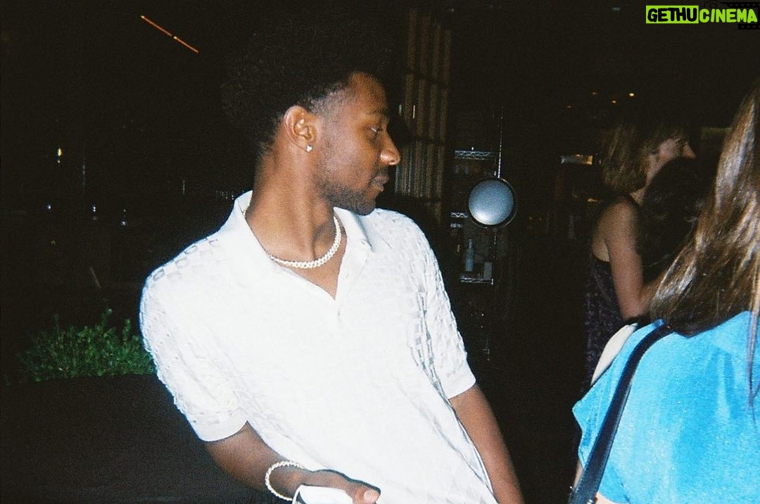 Jonathan Daviss Instagram - I think I was about to sneeze in the last pic