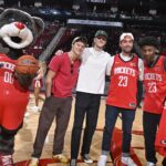Jonathan Daviss Instagram - HTown you were too kind. Shout to my @houstonrockets for hooking us up with an awesome night. The boys balled out🏀